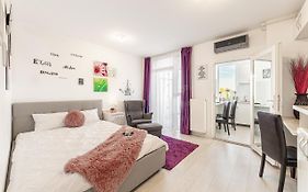 Ari Purple Apartment In Complexul Ared Kaufland